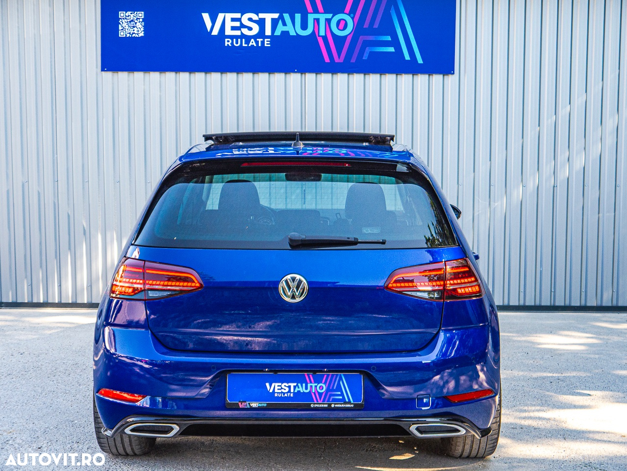 Volkswagen Golf 1.5 eTSI OPF DSG R-Line - 23