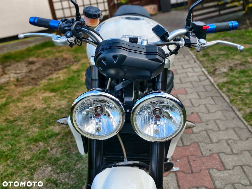 Triumph Speed Triple - 22