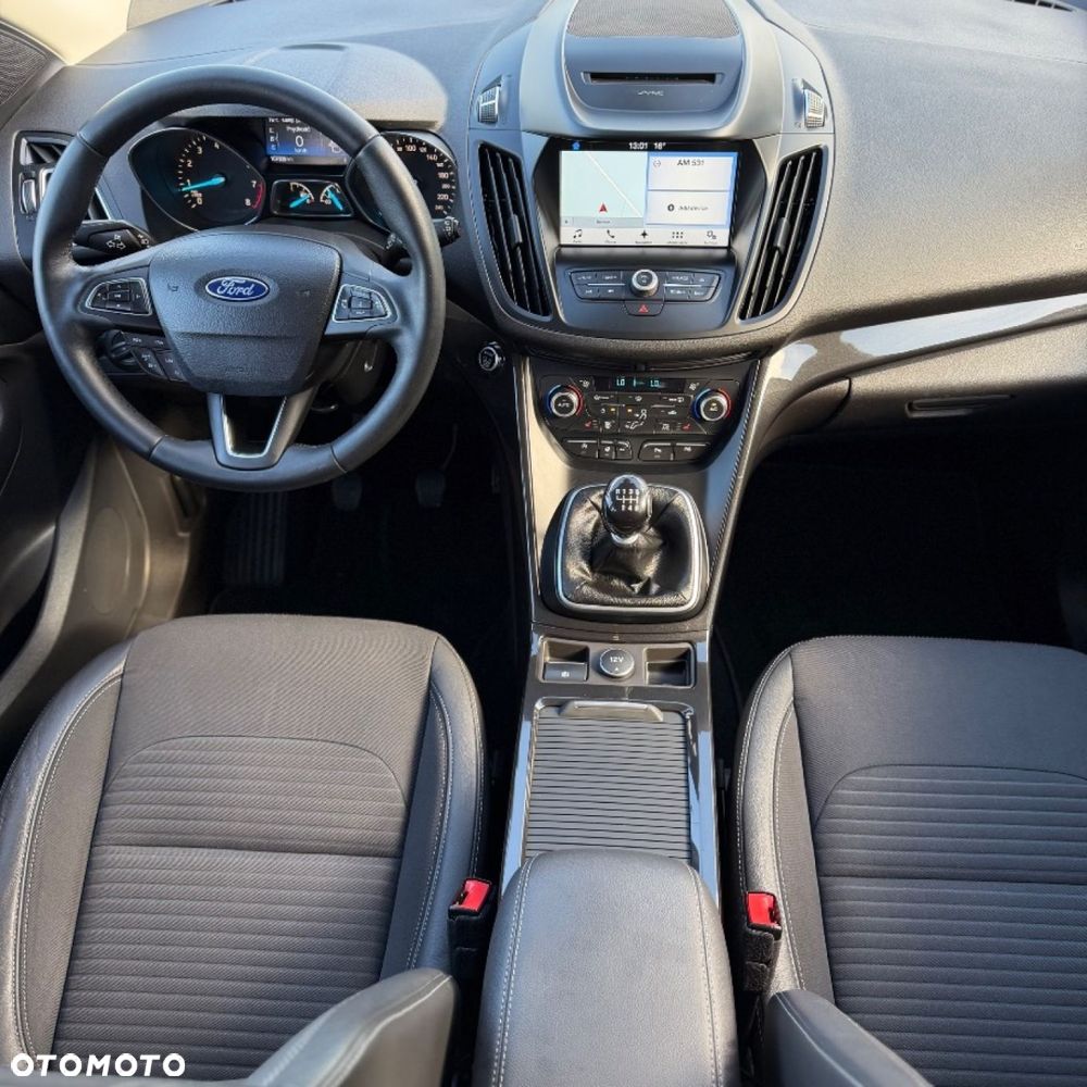 Ford Kuga - 33