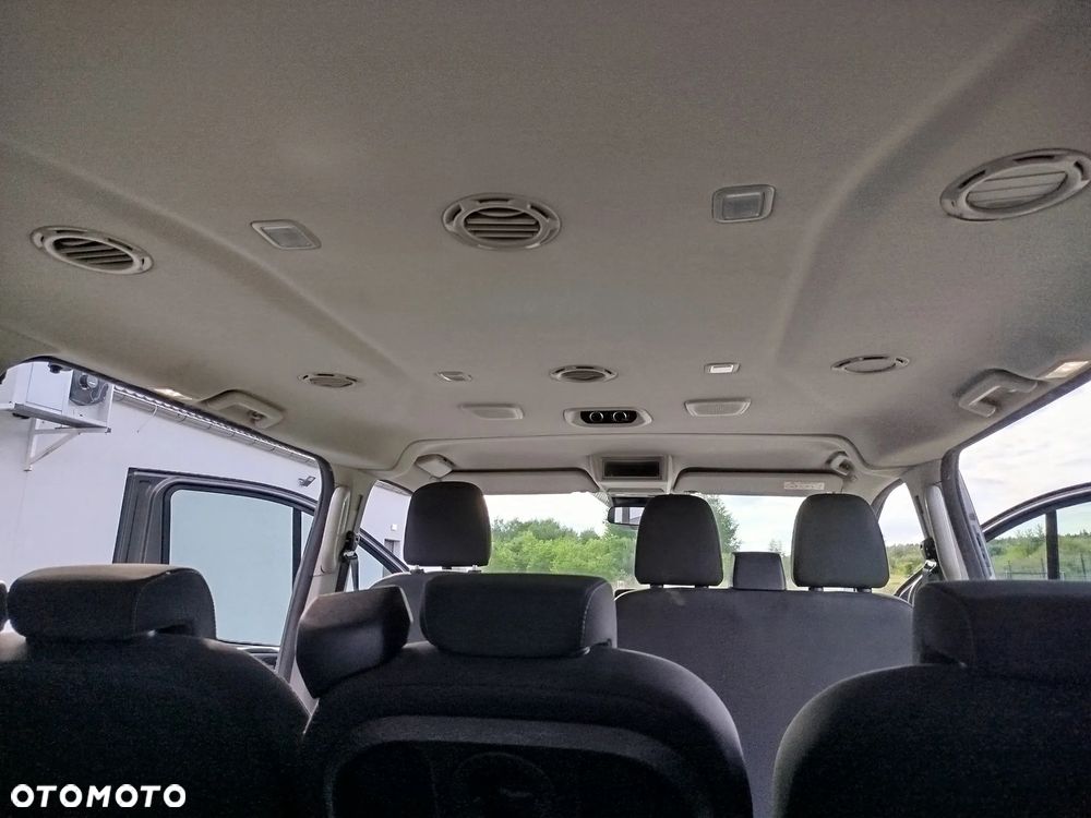 Ford Tourneo Custom 2.0 EcoBlue L2 Titanium - 21