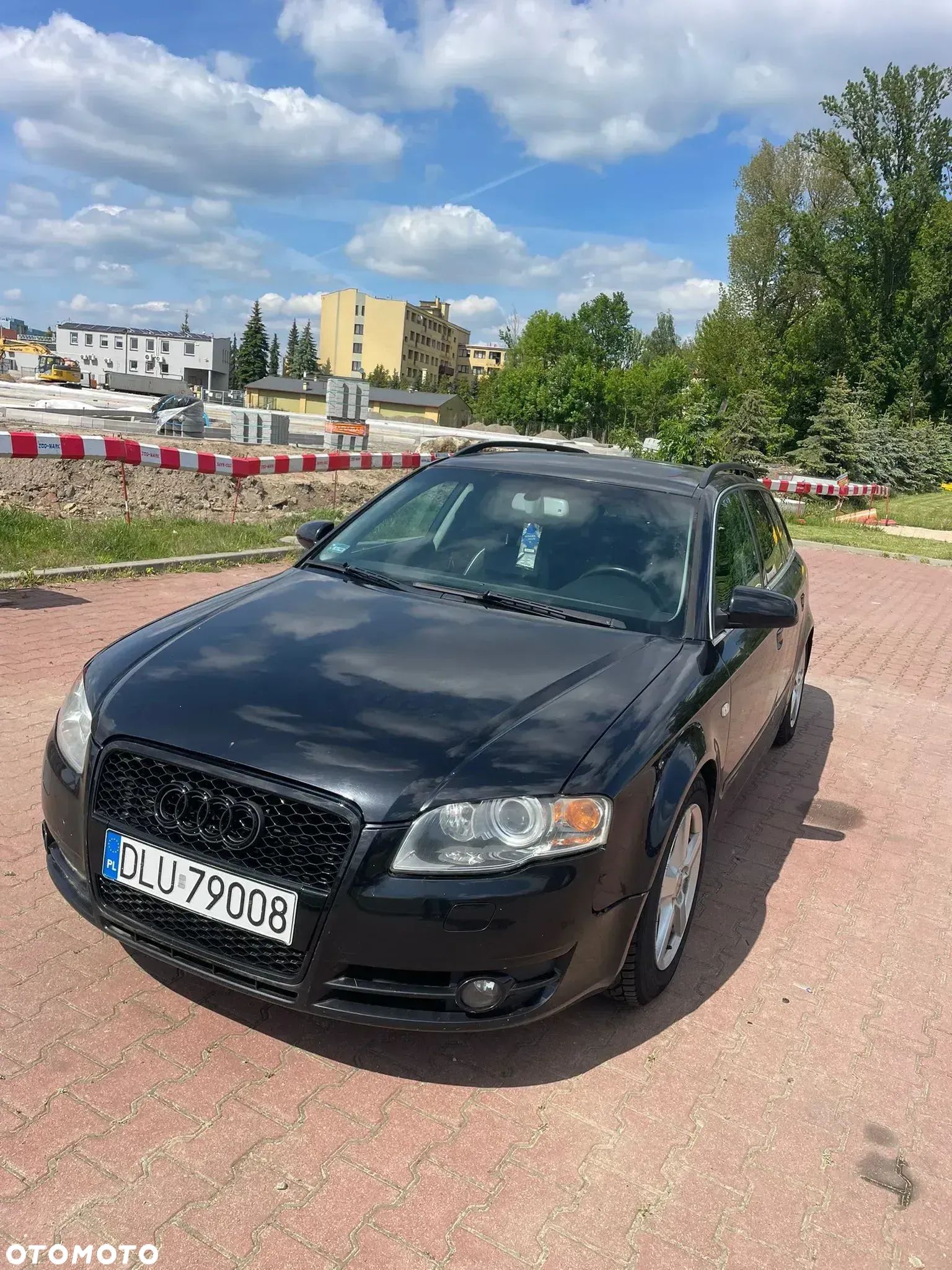 Audi A4 Avant 2.0T FSI - 1