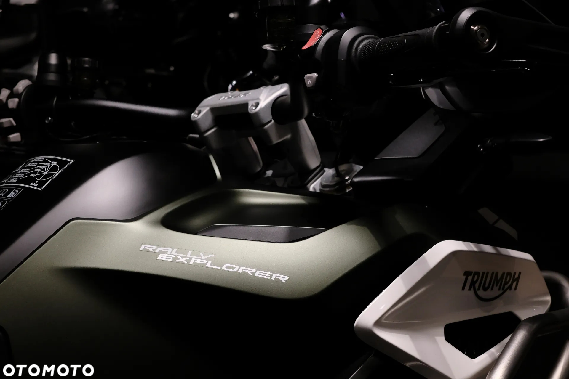 Triumph Tiger - 5