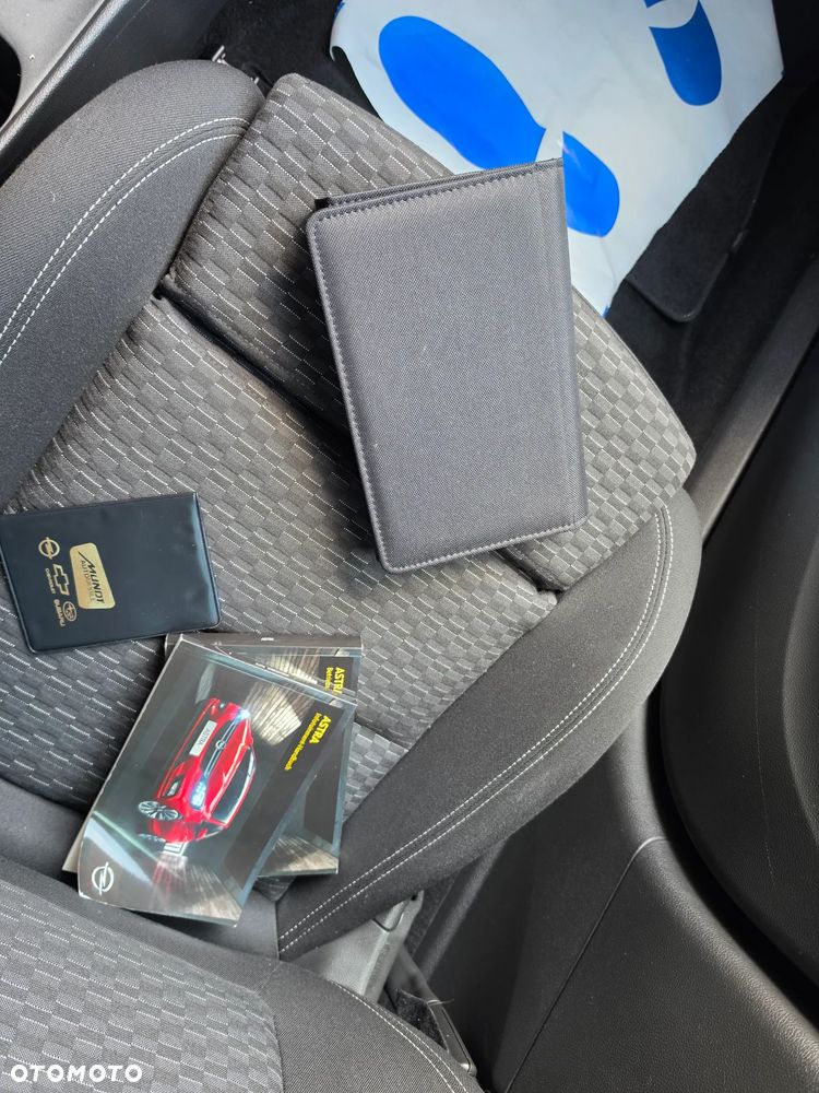 Opel Astra 1.4 Turbo Start/Stop Automatik Innovation - 23