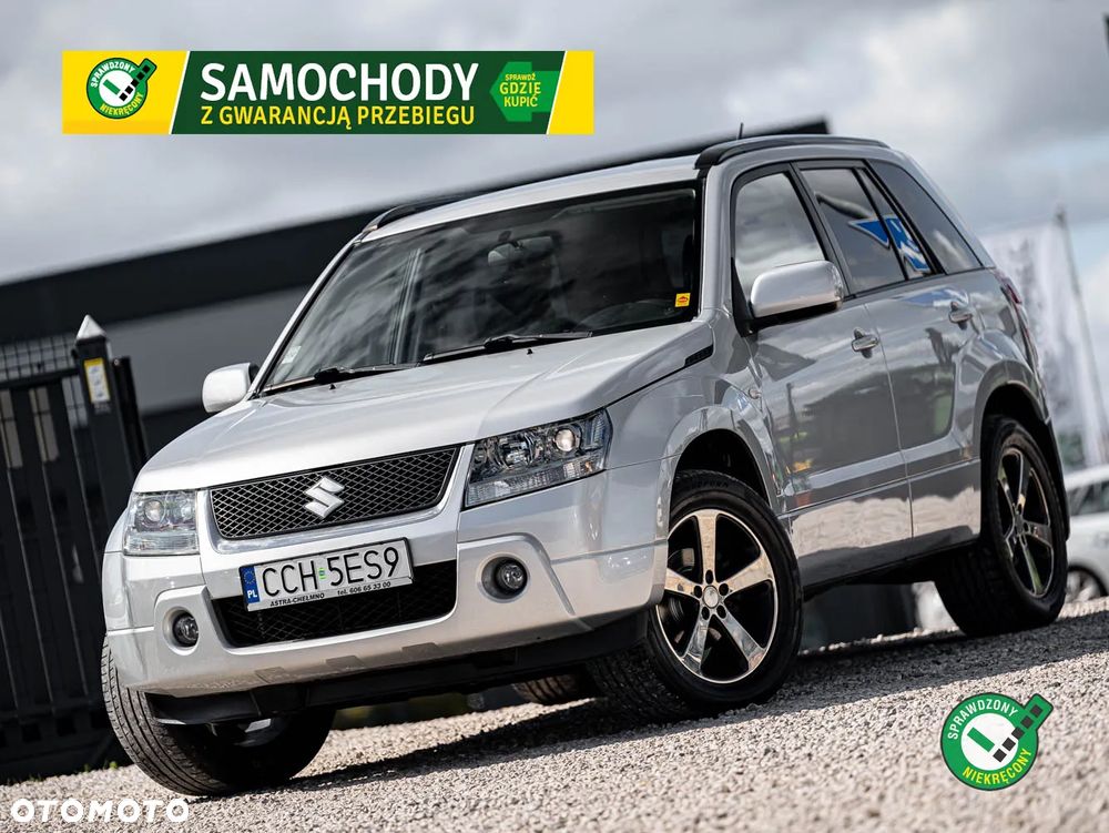 Suzuki Grand Vitara 2.0 Comfort + - 2