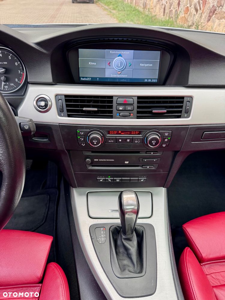 BMW Seria 3 335i Edition Exclusive - 17
