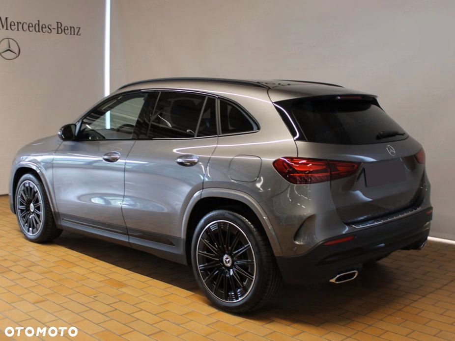 Mercedes-Benz GLA 200 mHEV AMG Line 7G-DCT - 4
