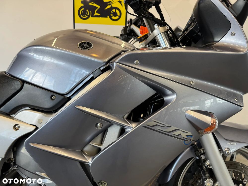 Yamaha FJR - 12