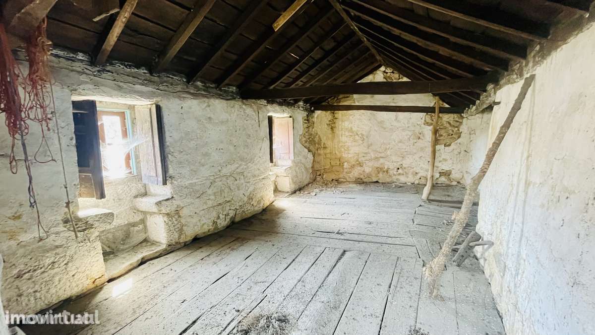 Casa rústica para recuperar – Pedrário, Montalegre - Grande imagem: 5/20