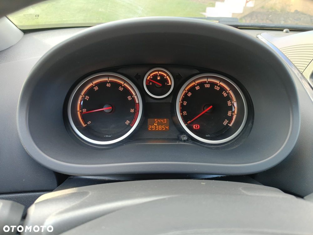 Opel Corsa 1.2 16V Enjoy - 18