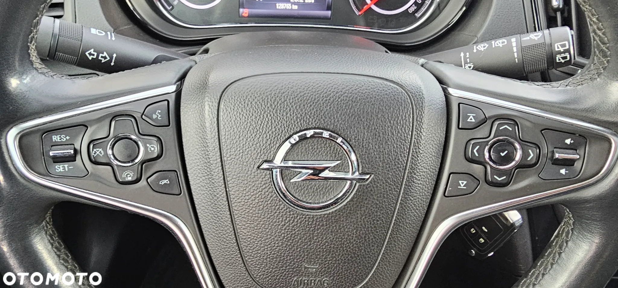 Opel Insignia 2.0 CDTI Cosmo ecoFLEX - 26