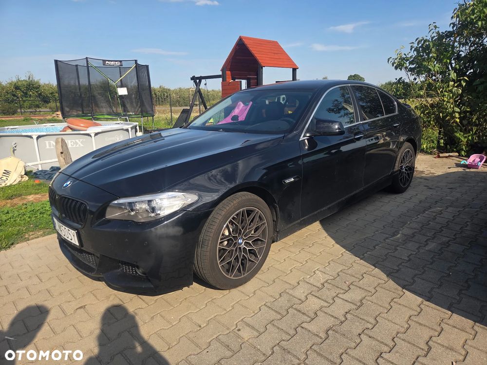BMW Seria 5 528i - 6