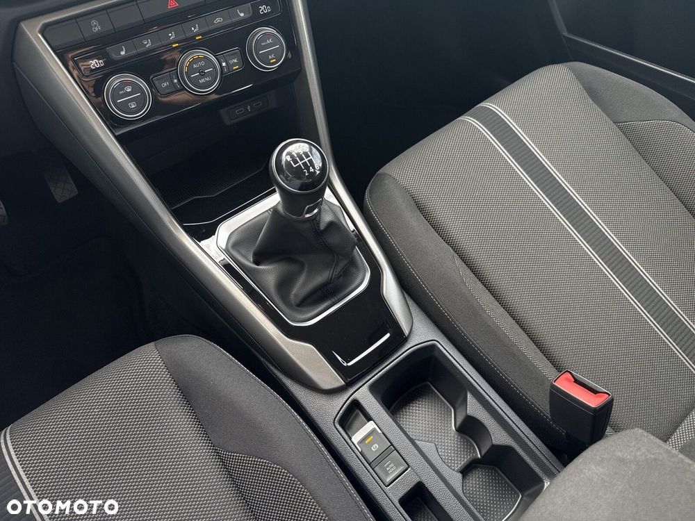 Volkswagen T-Roc - 20