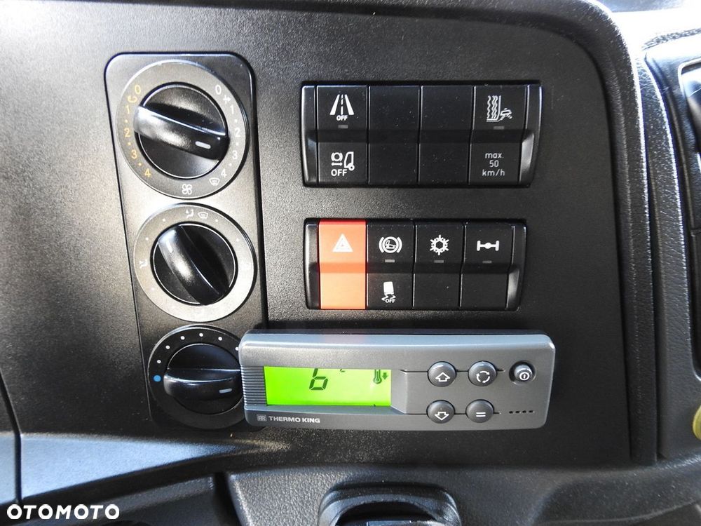 Mercedes-Benz ATEGO 12.24 KONTENER CHŁODNIA -10*C WINDA 16 PALET FUNKCJA GRZANIA ZASILANIE 230V WEBASTO KLIMATYZACJA TEMPOMAT LEDY PNEUMATYKA AUTOMAT BLIŹNIACZE KOŁA  240 - 32