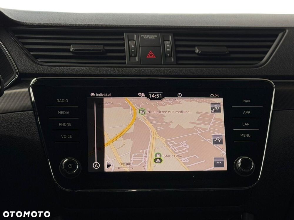 Skoda Superb 2.0 TDI SCR 4x4 Sportline DSG - 34