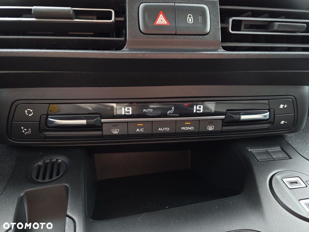 Toyota Proace City Verso Long 1.5 D-4D Family - 24