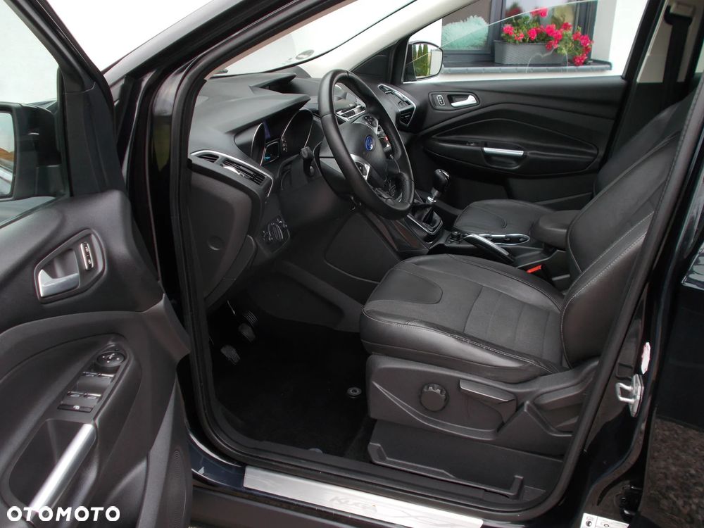 Ford Kuga 2.0 TDCi 4WD Titanium - 5
