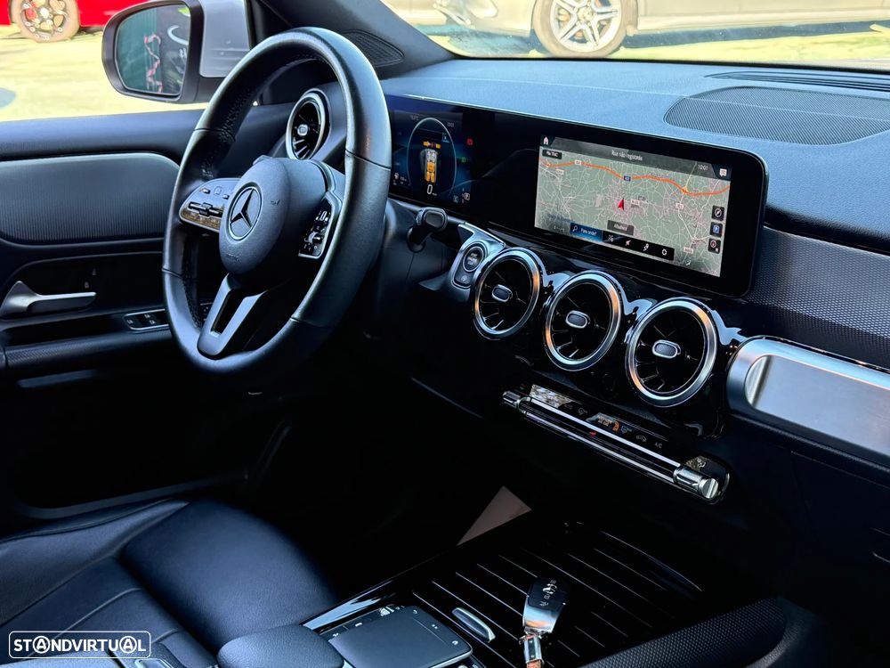 Mercedes-Benz GLB 180 d Style - 33