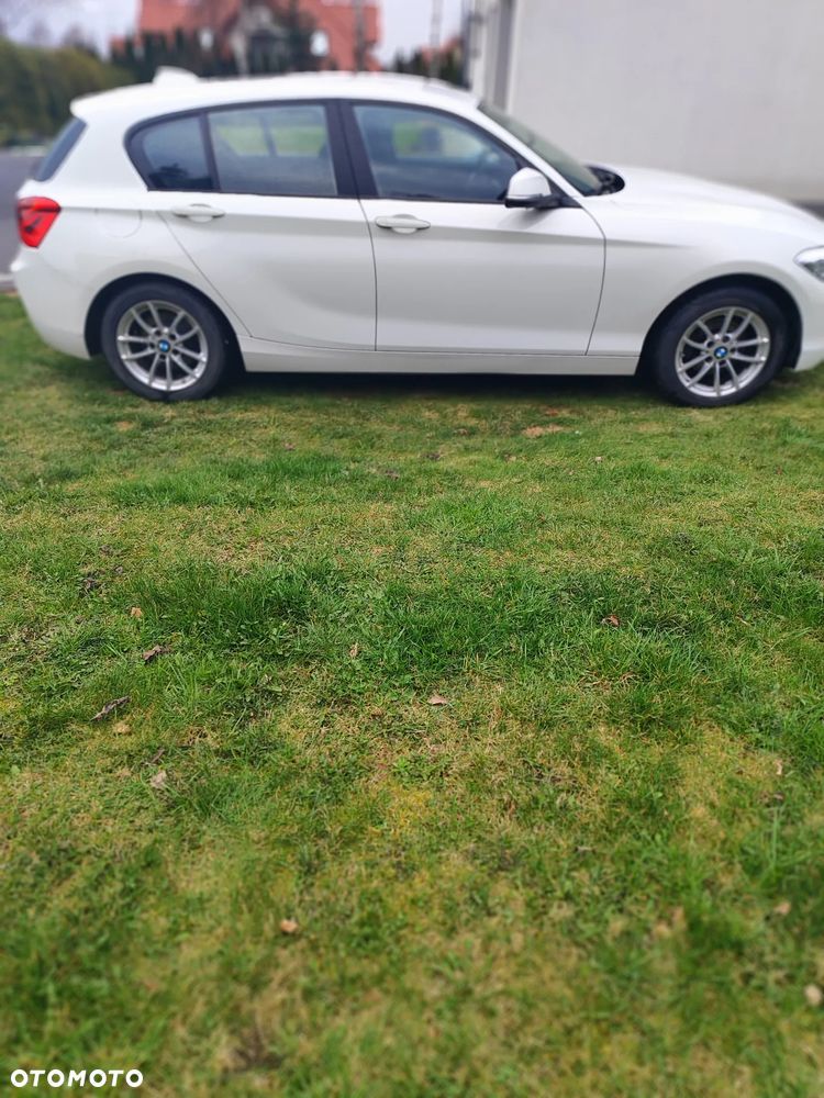 BMW Seria 1 116d - 6