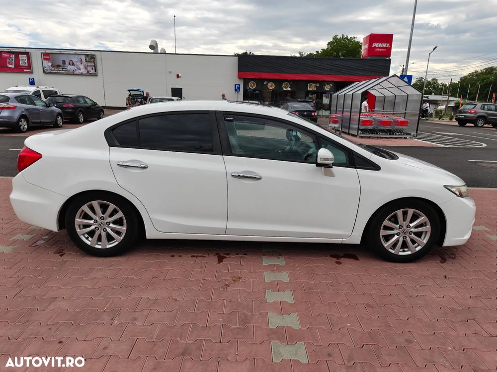 Honda Civic 1.8i-VTEC Sport - 3
