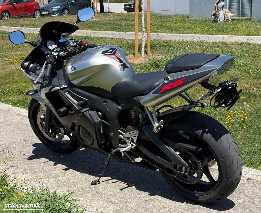 Yamaha YZF - 7