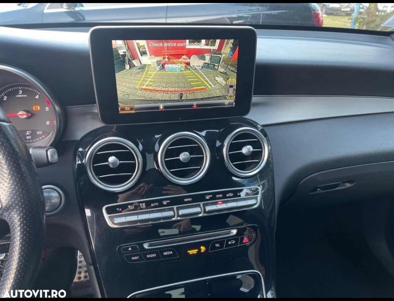 Mercedes-Benz GLC 250 d 4MATIC - 12