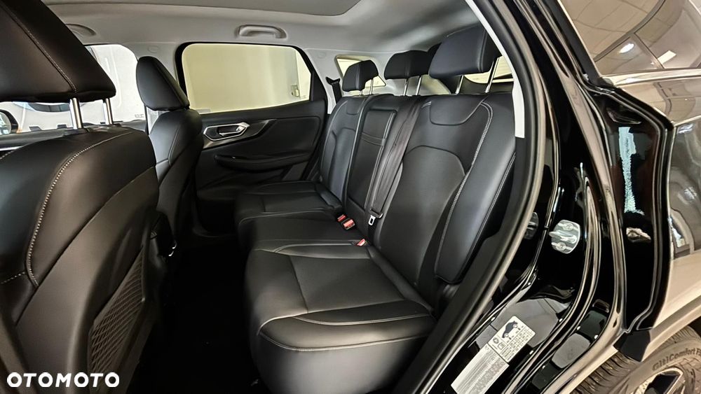 BAIC 7 1.5T Luxury Plus DCT - 12