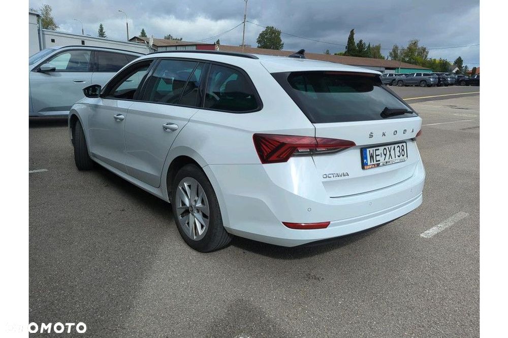 Skoda Octavia - 4