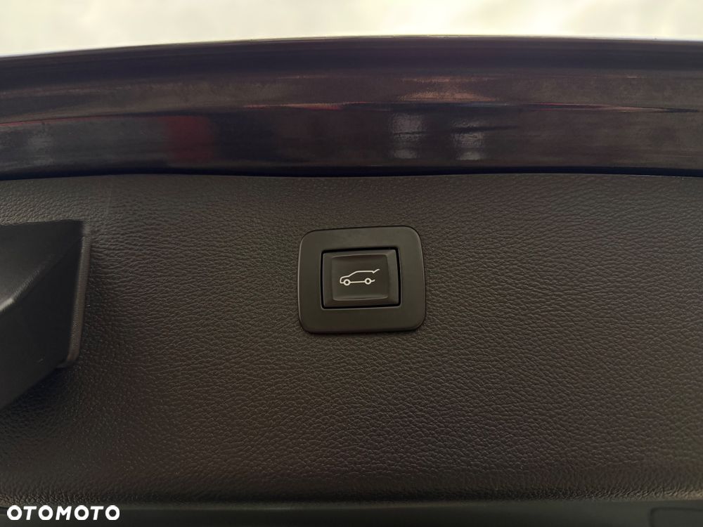 Opel Astra 1.6 CDTI Elite S&S - 20