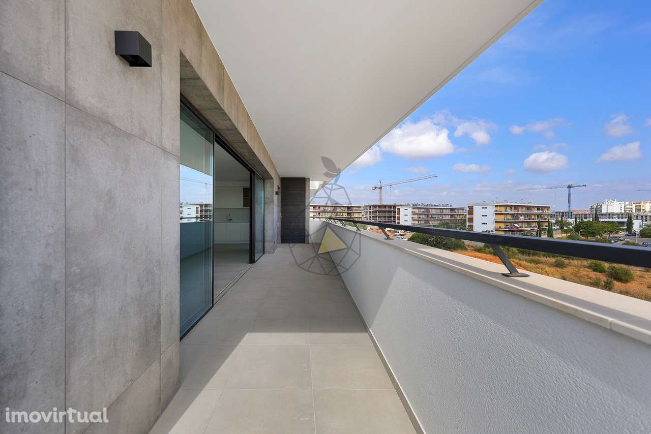 Apartamento T3 de Luxo à Venda em Portimão – Último Andar com Varandas - Grande imagem: 5/60