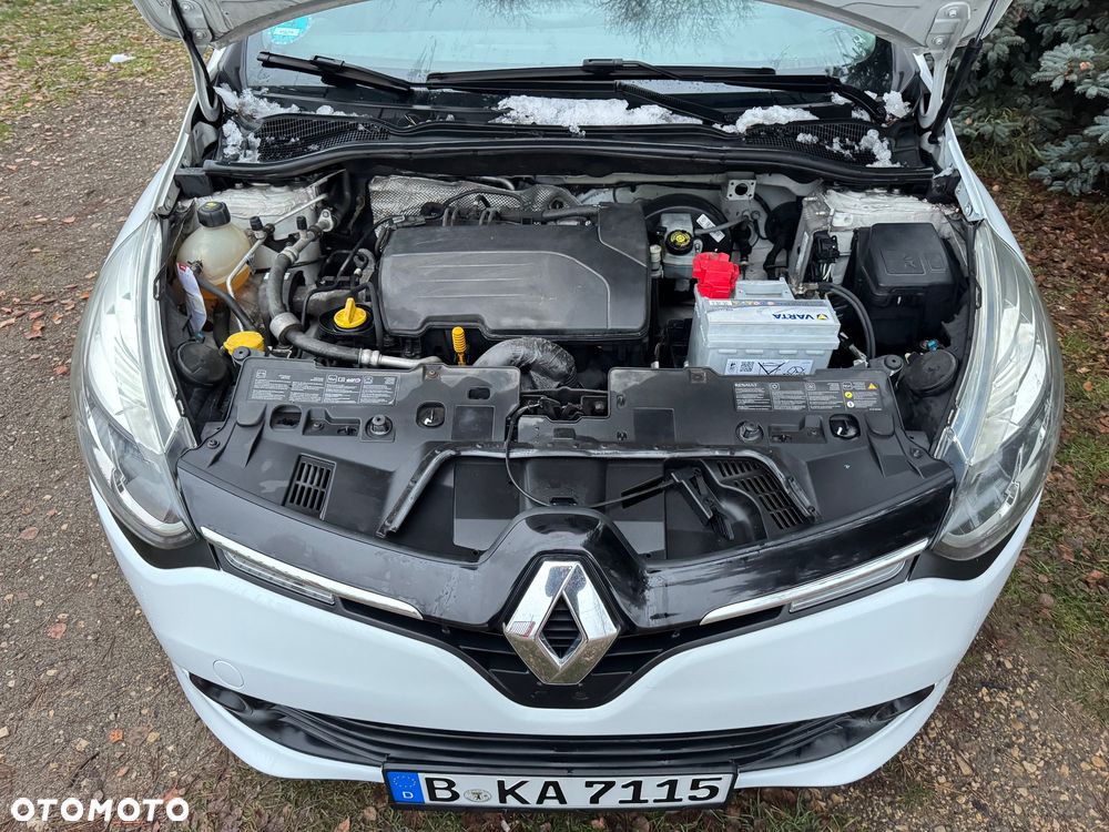 Renault Clio - 10
