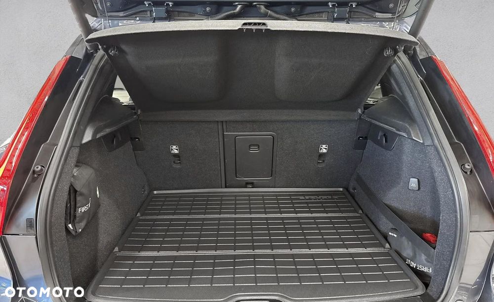 Volvo XC 40 - 12
