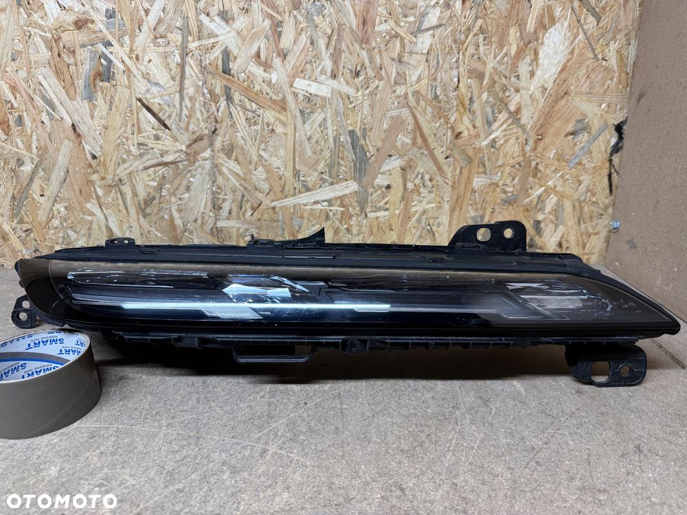 REFLEKTOR LAMPA LED BMW 7 i7 G70 SWAROVSKI CRYSTAL PRAWA ORYGINAŁ 9879936 - 1