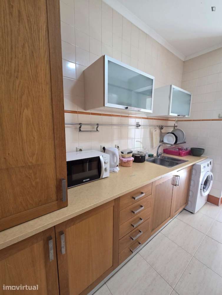 Quarto - localizado em Arroios Lisbon - Grande imagem: 5/22