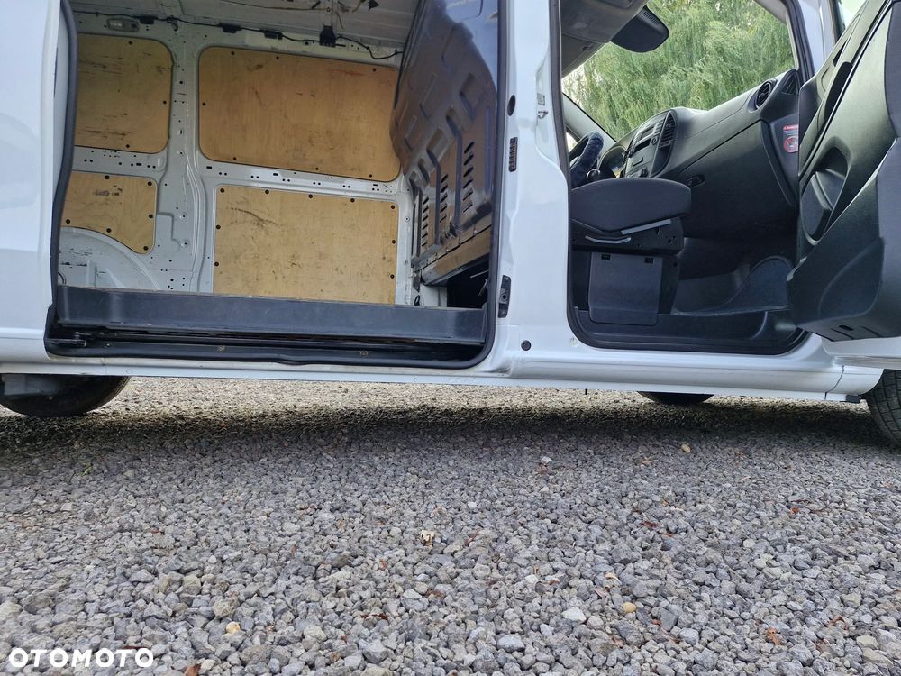 Mercedes-Benz Vito - 22
