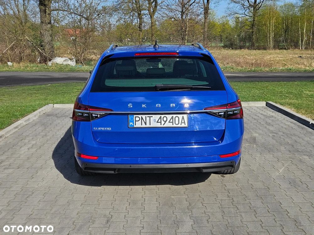 Skoda Superb 2.0 TDI DSG Premium Edition - 18