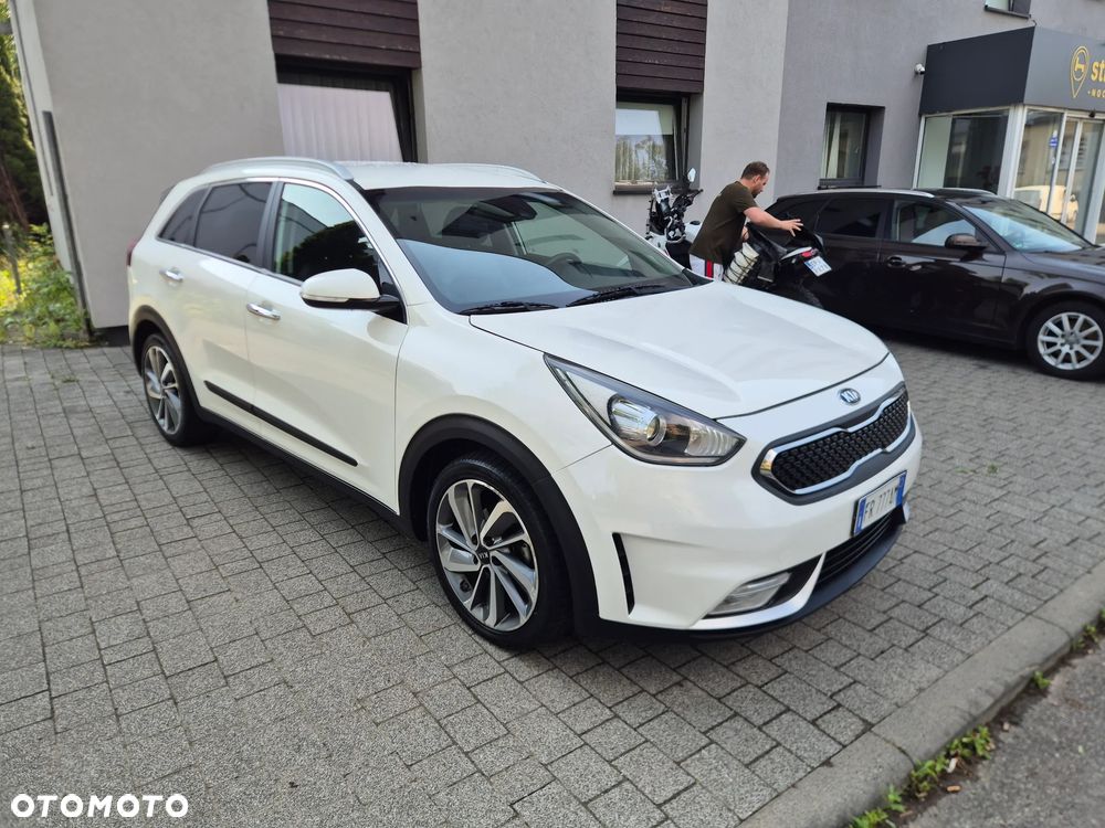Kia Niro 1.6 GDI HEV 2WD OPF Spirit - 3