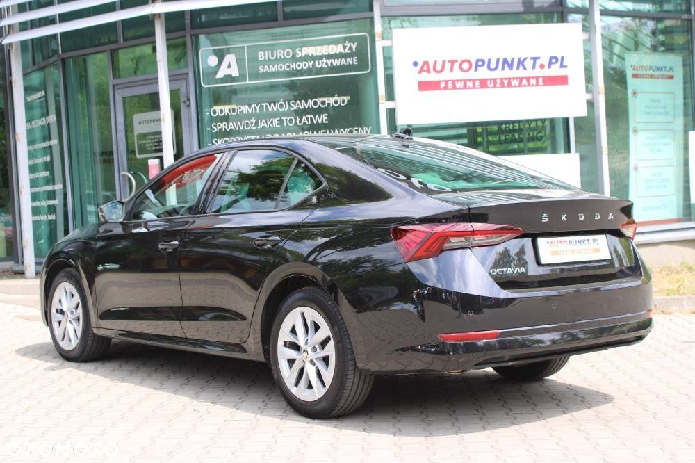 Skoda Octavia - 7