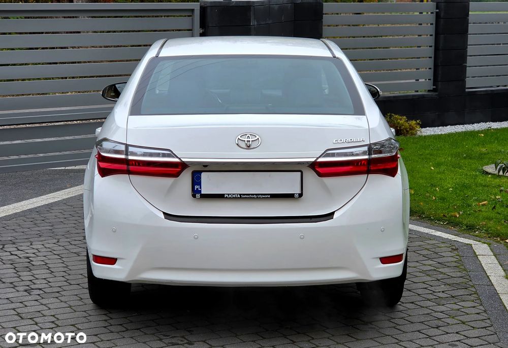 Toyota Corolla 1.6 Premium - 11