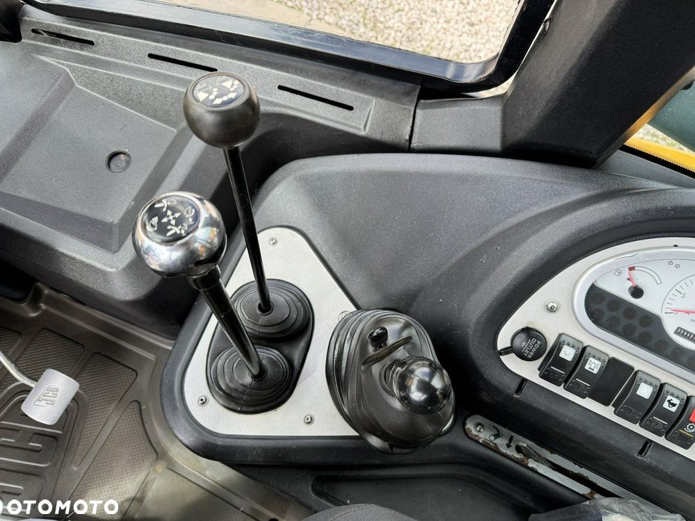 JCB MIDI CX Szybkozłącze Nowe Opony bez luzów i wycieków Super Stan - 23