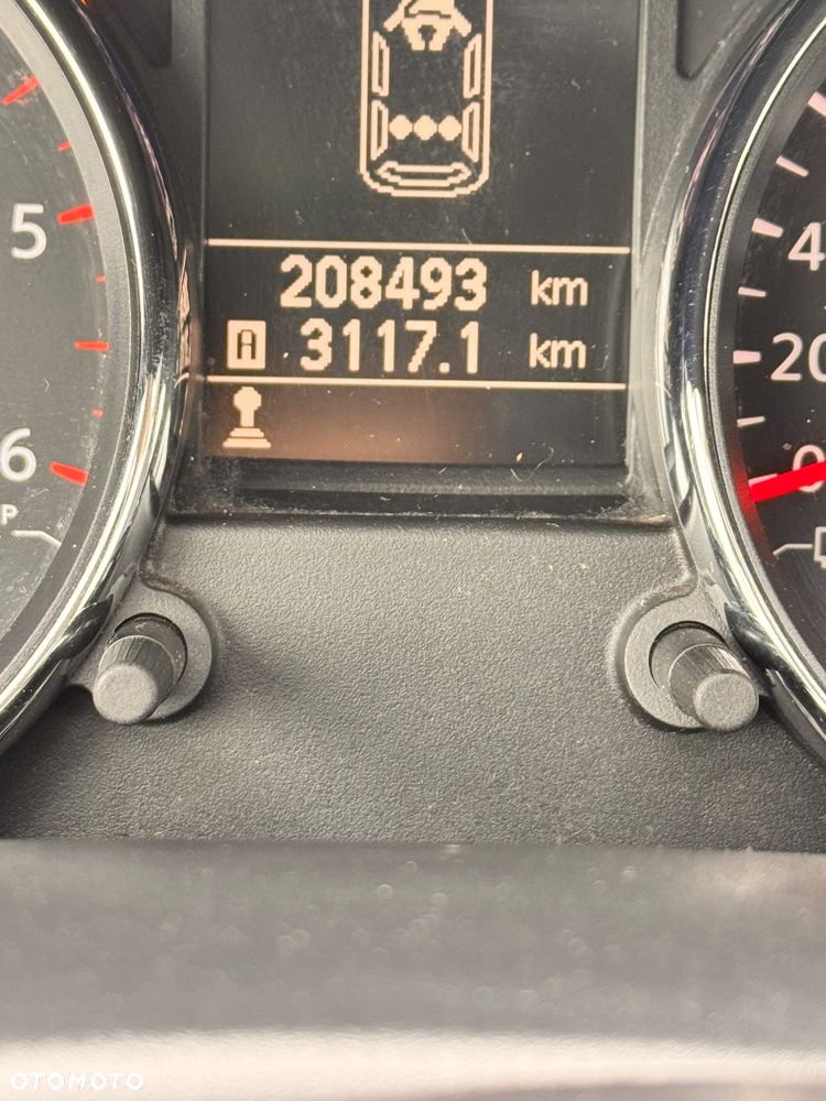 Nissan Qashqai 1.6 dCi Tekna S&S - 10