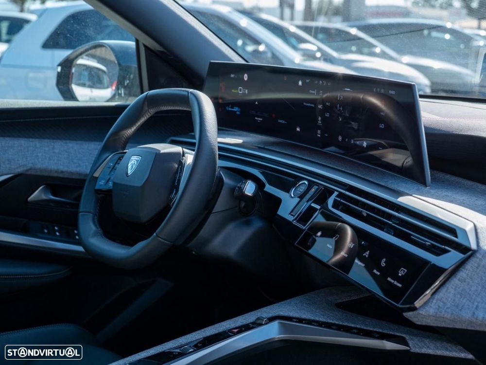Peugeot E-3008 73 kWh Allure - 19