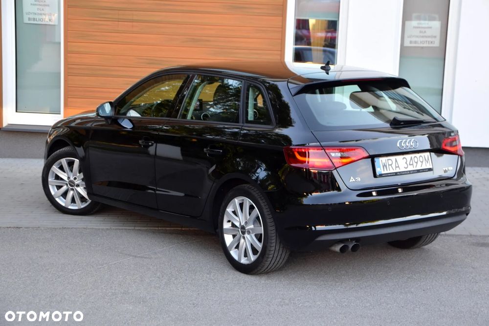 Audi A3 Sportback 1.4 TFSI Ambition - 11
