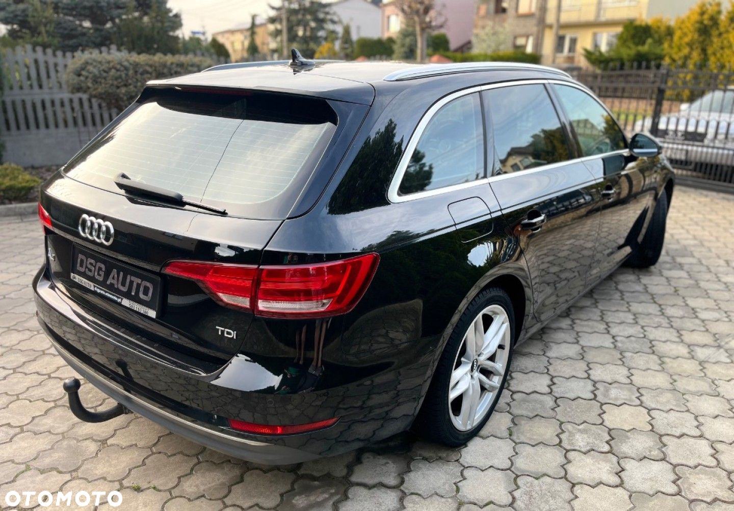 Audi A4 - 4