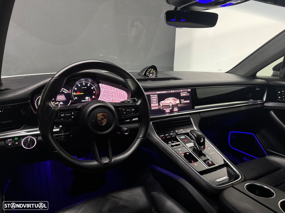 Porsche Panamera 4S E-Hybrid - 12