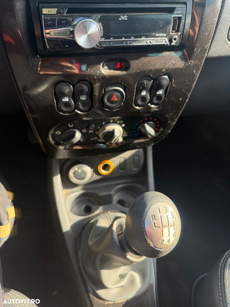 Dacia Duster dCi 110 FAP 4x4 Prestige - 2