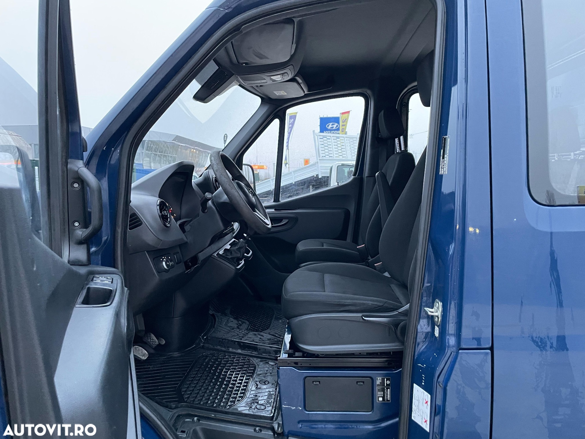 Mercedes-Benz Sprinter 4x4 DOKA - 16