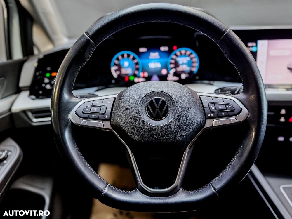 Volkswagen Golf - 14