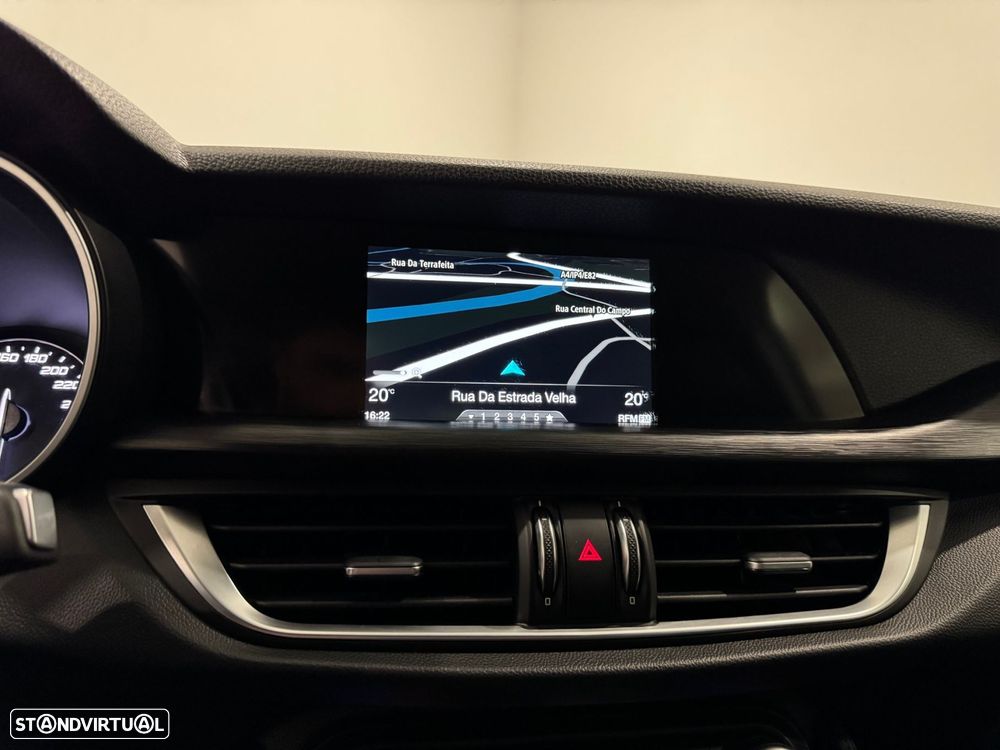 Alfa Romeo Stelvio 2.2 D Super AT8 - 9