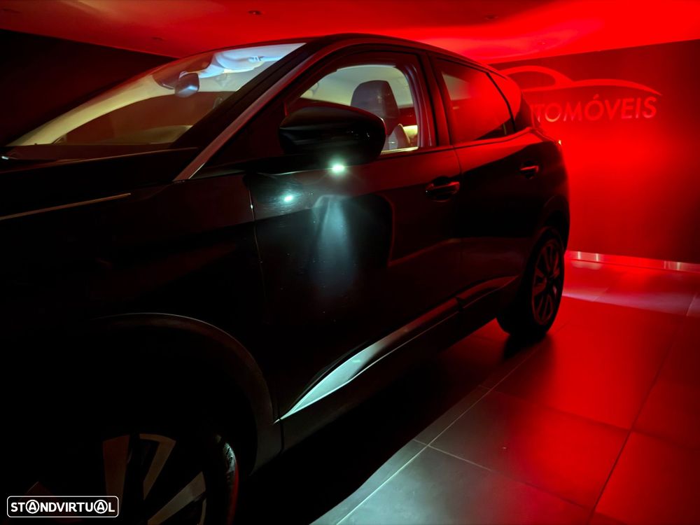 Peugeot 3008 1.2 PureTech Allure EAT8 - 36