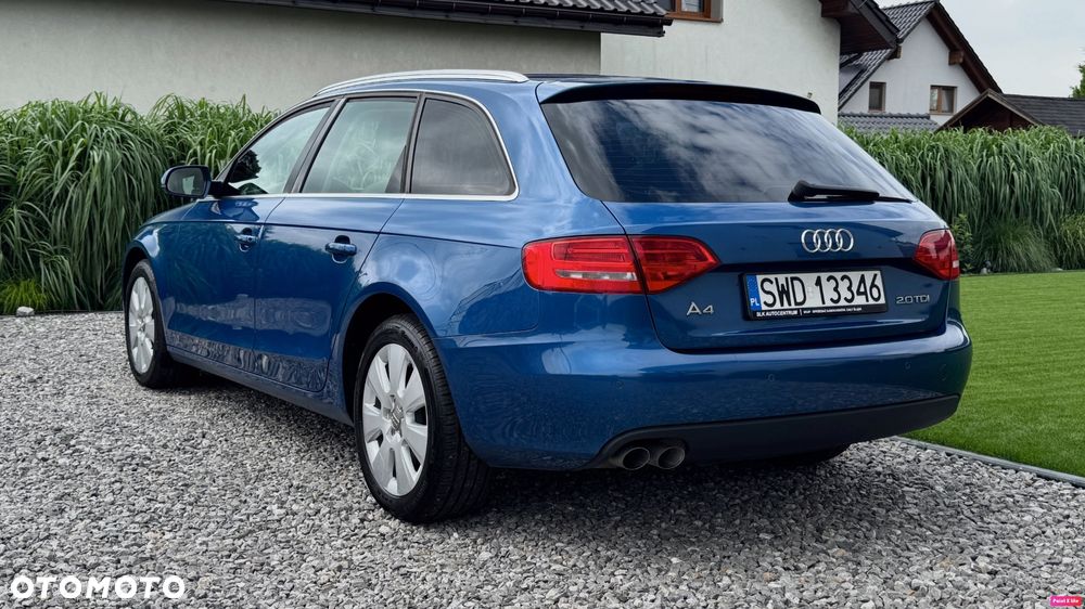 Audi A4 Avant 2.0 TDI DPF Ambiente - 32